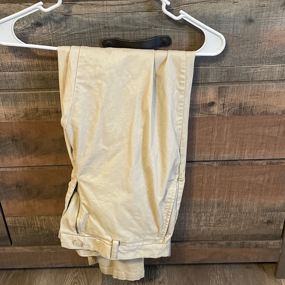 Old Navy Straight Khaki Pants